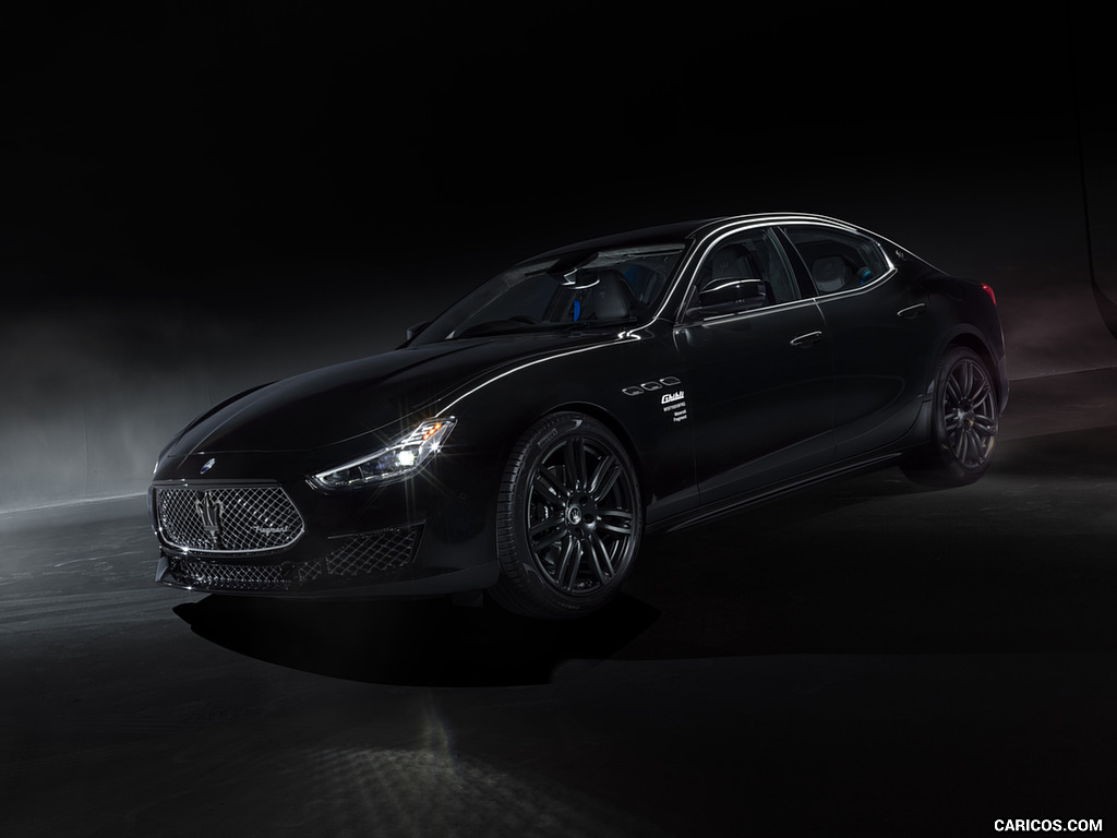 2022 Maserati Ghibli Fragment Special Edition - Front Three-Quarter