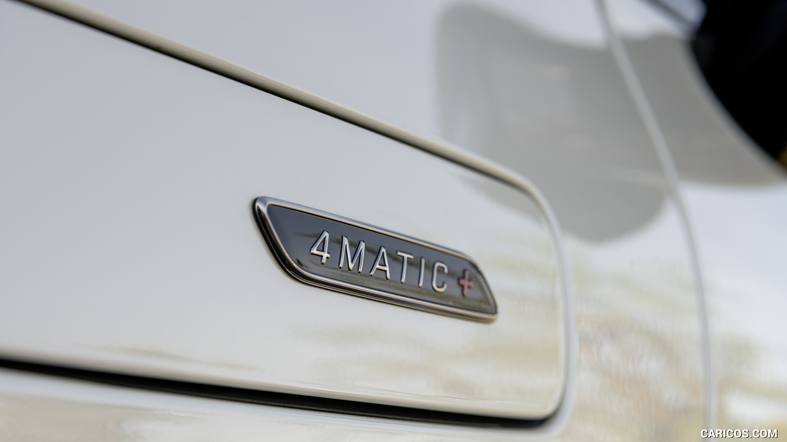 2022 Mercedes-AMG EQS 53 4MATIC+ (Color: Diamond White Bright) - Detail, #19 of 76