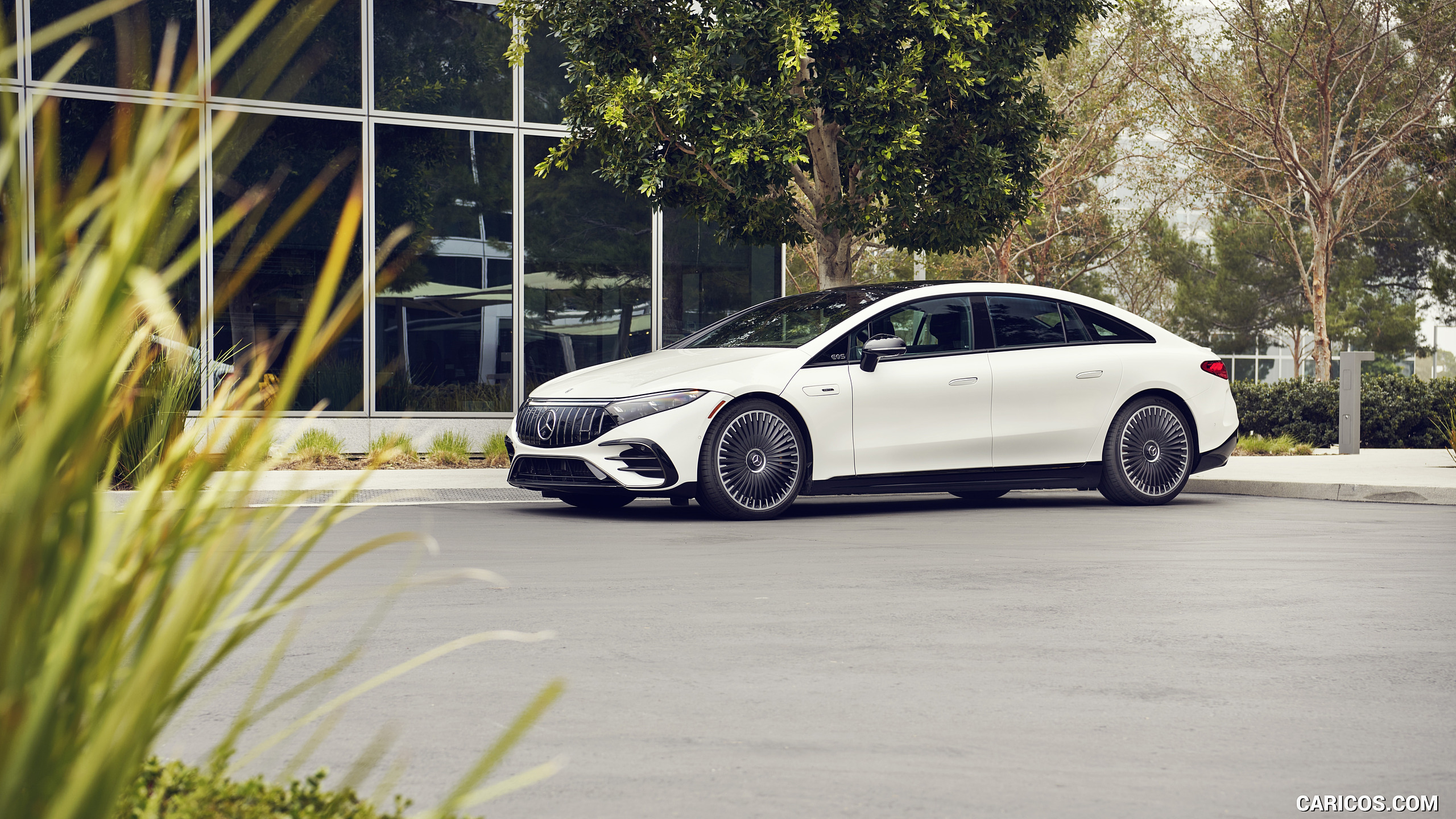 2022 Mercedes-AMG EQS 53 4MATIC+ (Color: Diamond White Bright) - Side, #11 of 76