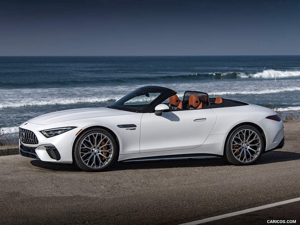 2022 Mercedes-AMG SL 55 4MATIC+ (Color: Opalith White Bright)