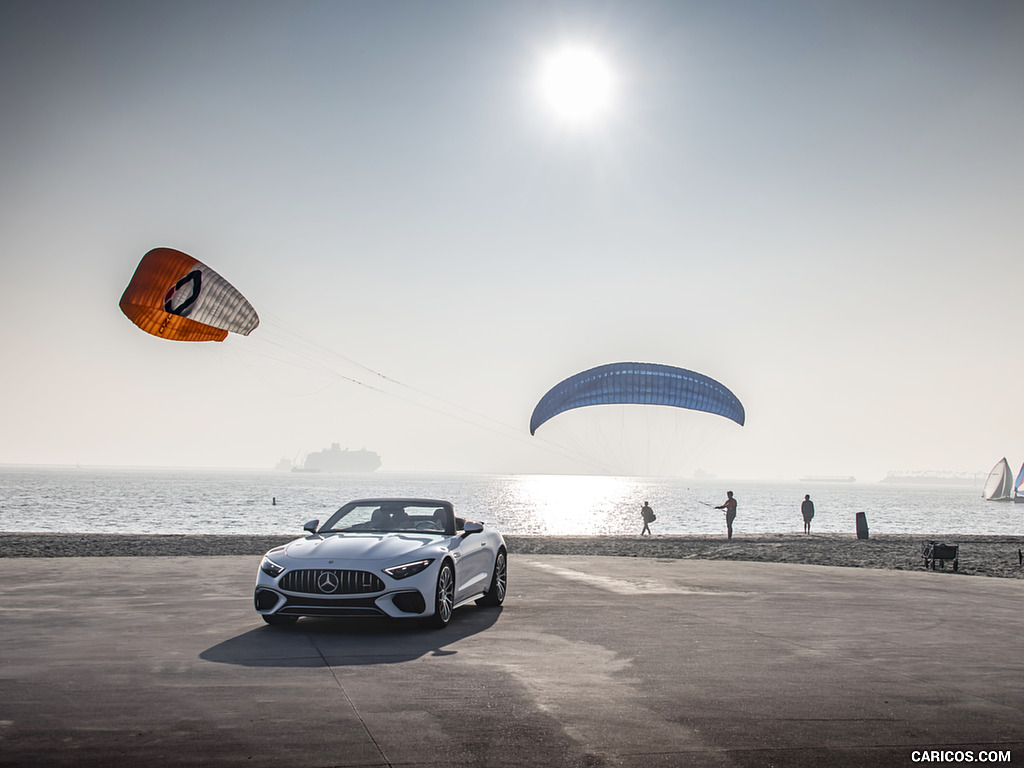 2022 Mercedes-AMG SL 55 4MATIC+ (Color: Opalith White Bright)