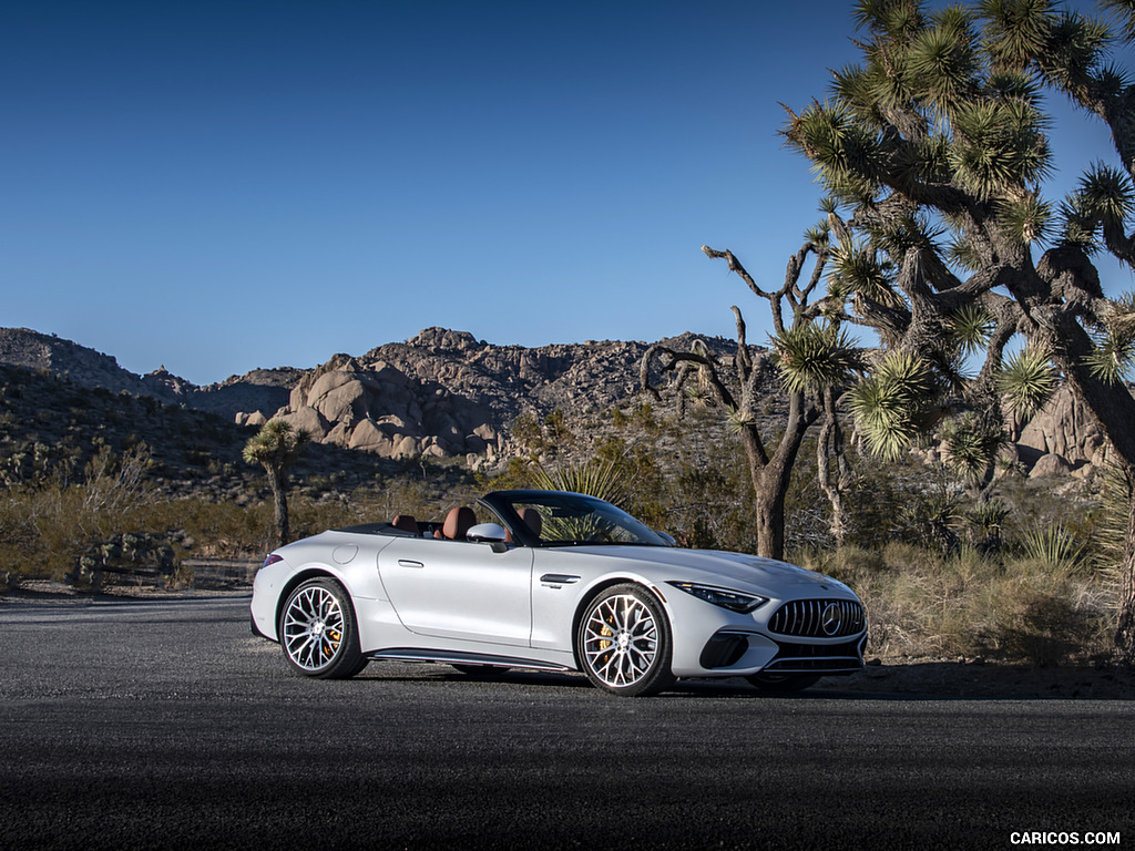 2022 Mercedes-AMG SL 55 4MATIC+ (Color: Opalith White Bright)