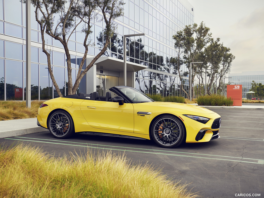 2022 Mercedes-AMG SL 63 4MATIC+ (Color: Sun Yellow)