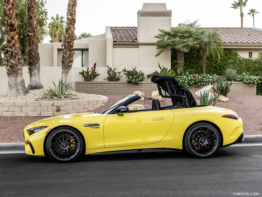 2022 Mercedes-AMG SL 63 4MATIC+ (Color: Sun Yellow)