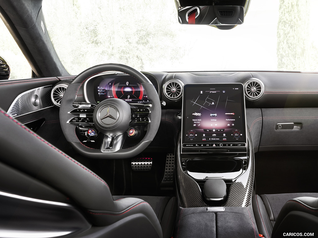 2022 Mercedes-AMG SL 63 4MATIC+ - Interior, Cockpit