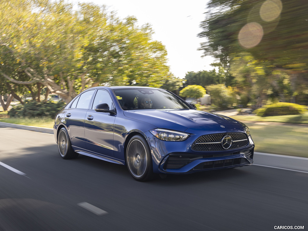 2022 Mercedes-Benz C-Class (US-Spec) - Front Three-Quarter