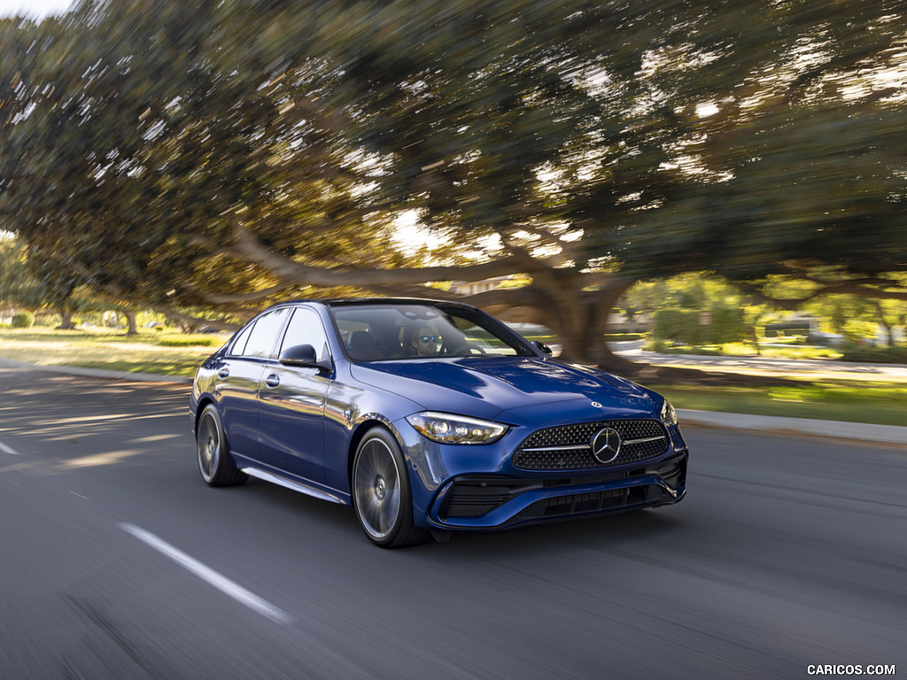 2022 Mercedes-Benz C-Class (US-Spec) - Front Three-Quarter