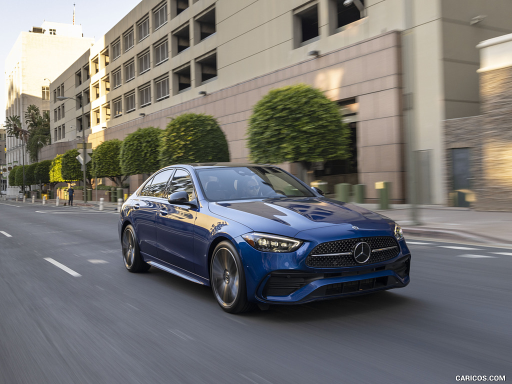 2022 Mercedes-Benz C-Class (US-Spec) - Front Three-Quarter