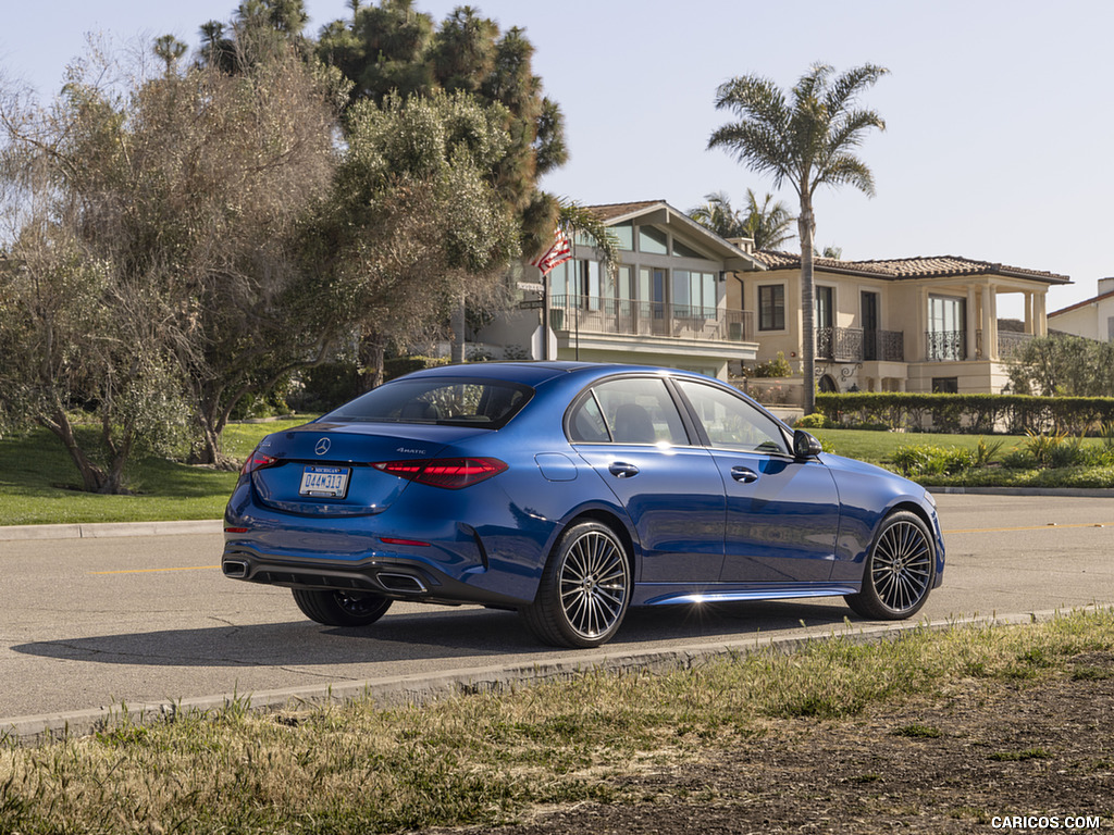 2022 Mercedes-Benz C-Class (US-Spec) - Rear Three-Quarter