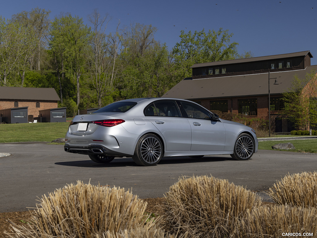 2022 Mercedes-Benz C-Class (US-Spec) - Rear Three-Quarter