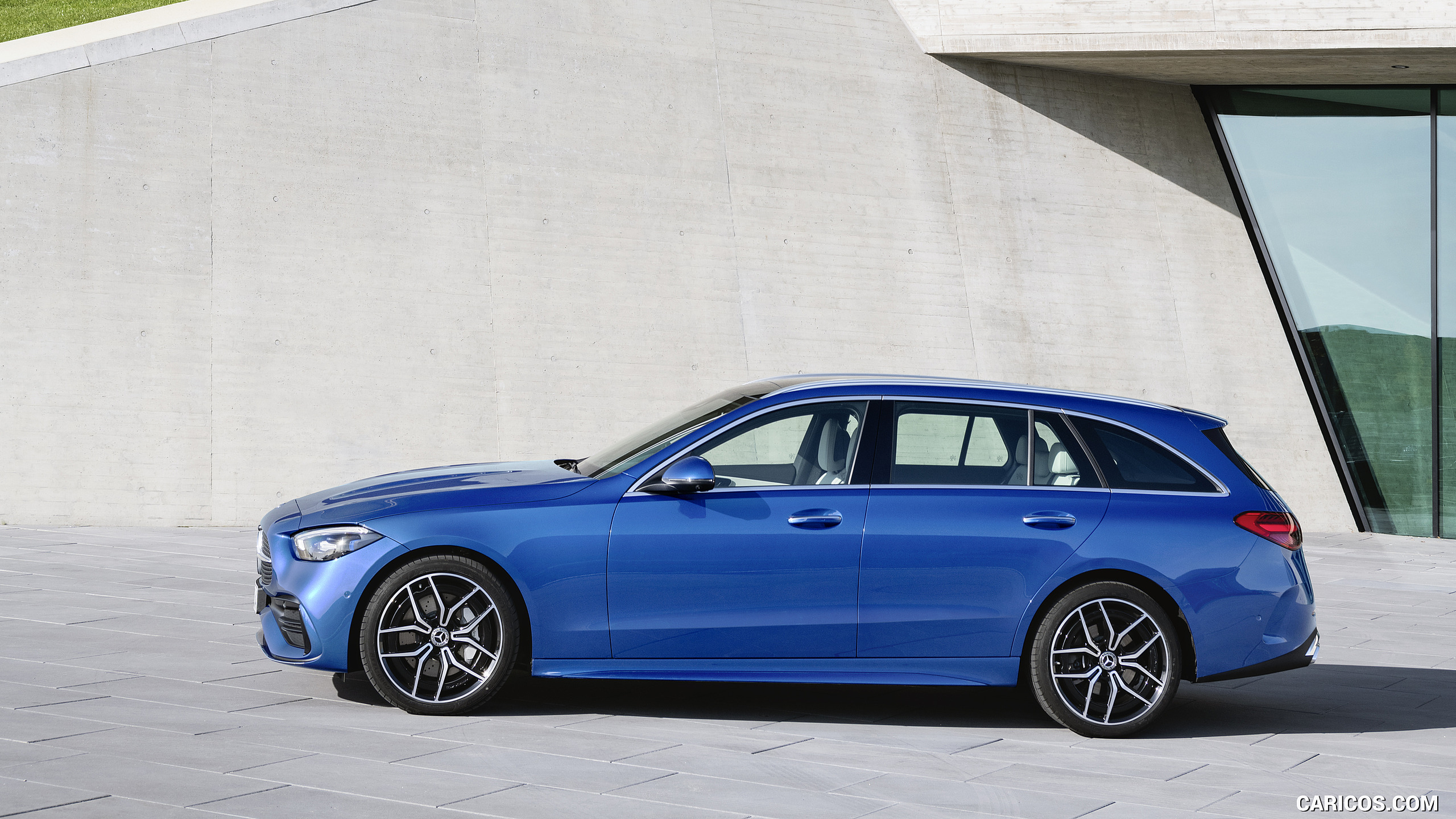 2022 Mercedes-Benz C-Class Wagon T-Model (Color: Spectral Blue) - Side, #25 of 50