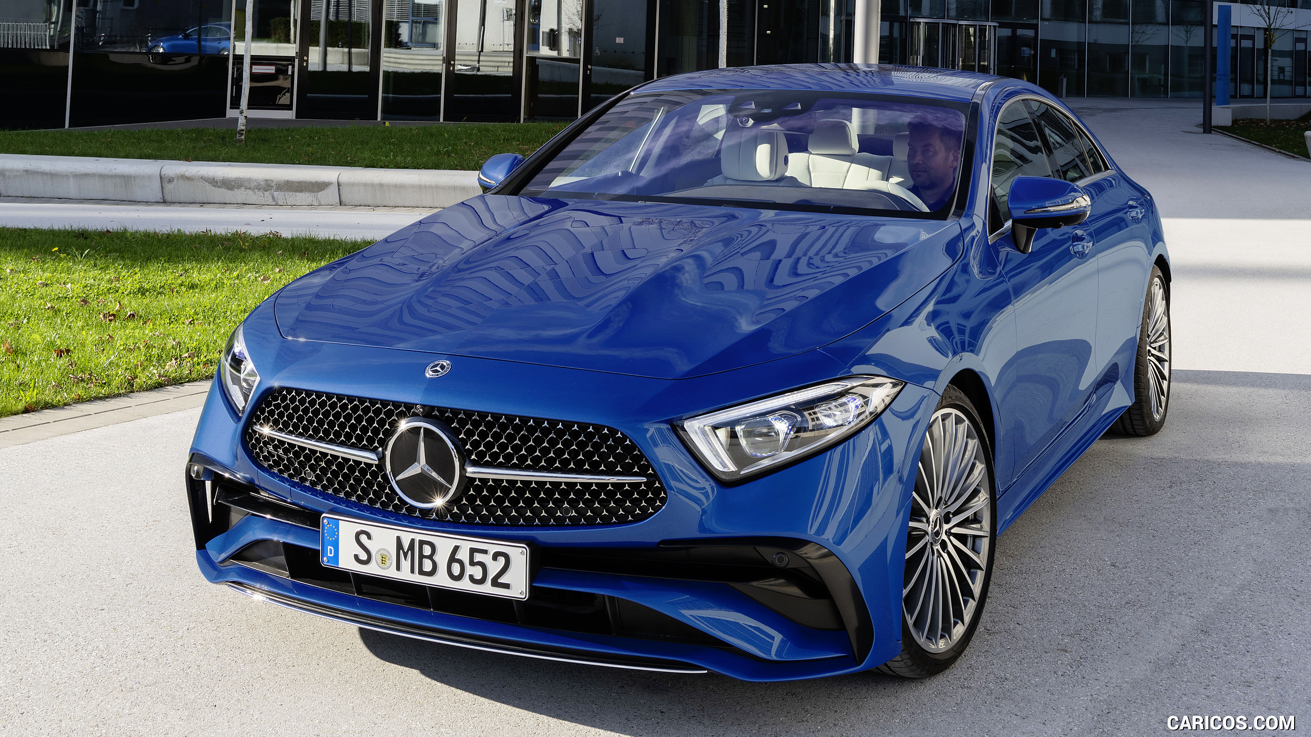 2022 Mercedes-Benz CLS AMG Line (Color: Spectral Blue Metallic) - Front, #9 of 36
