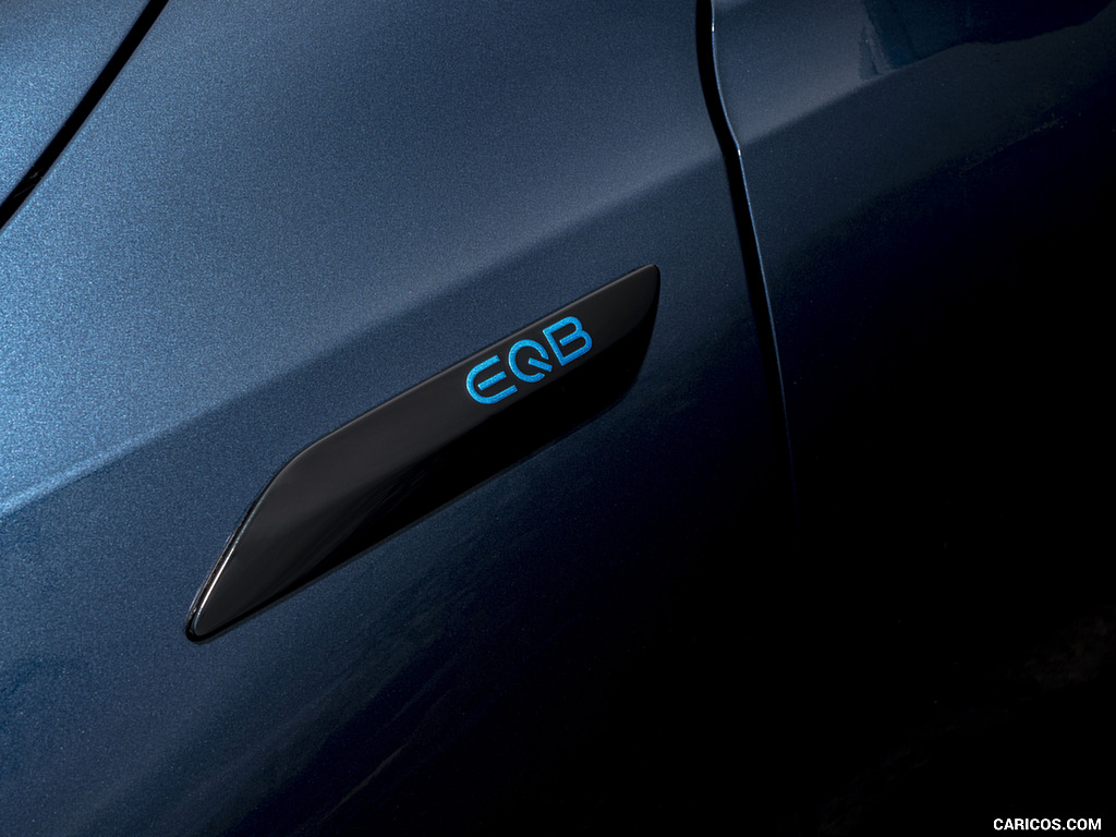 2022 Mercedes-Benz EQB 300 (UK-Spec) - Detail