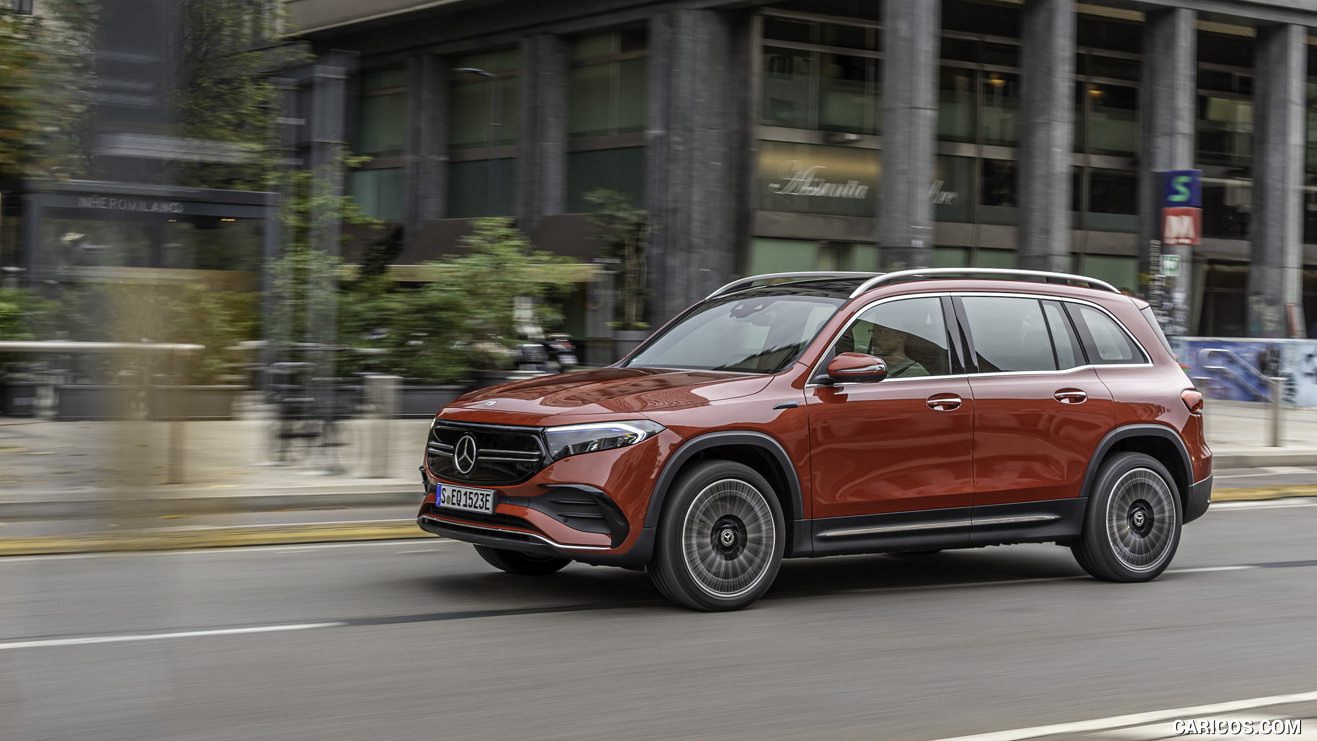 2022 Mercedes-Benz EQB 350 4MATIC (Color: Patagonia Red) - Front Three ...