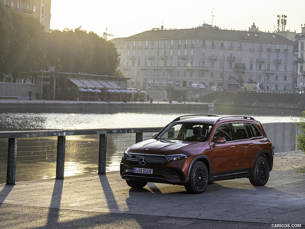 2022 Mercedes-Benz EQB 350 4MATIC (Color: Patagonia Red) - Front Three-Quarter