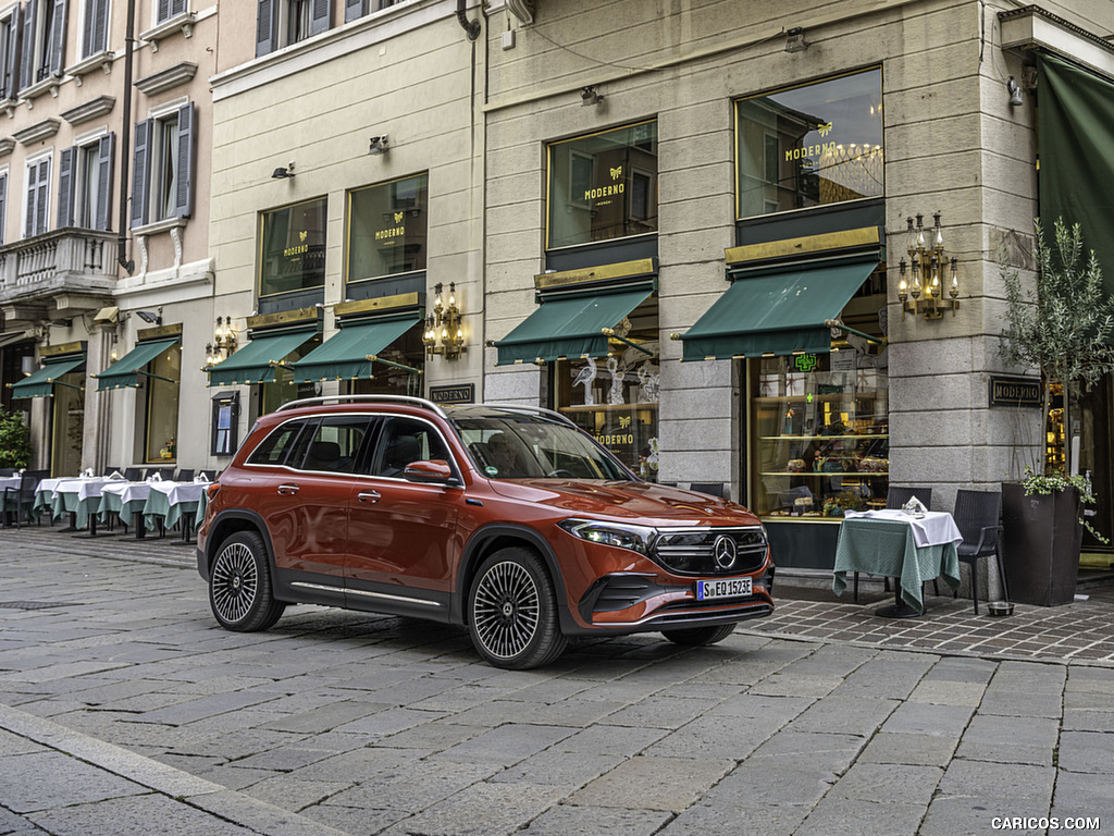 2022 Mercedes-Benz EQB 350 4MATIC (Color: Patagonia Red) - Front Three-Quarter