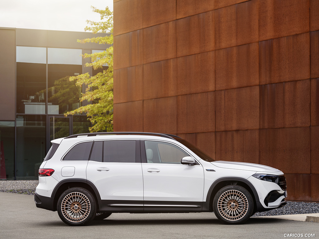 2022 Mercedes-Benz EQB Edition 1 (Color: Digital White) - Side