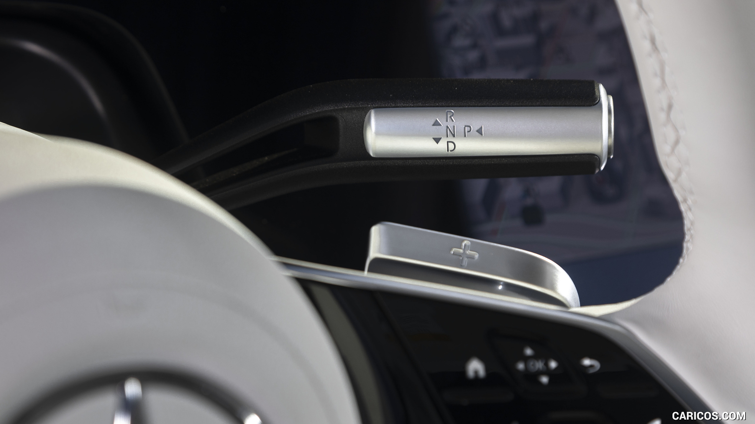 2022 Mercedes-Benz EQS 450+ 4MATIC (US-Spec) - Interior, Detail, #107 of 172