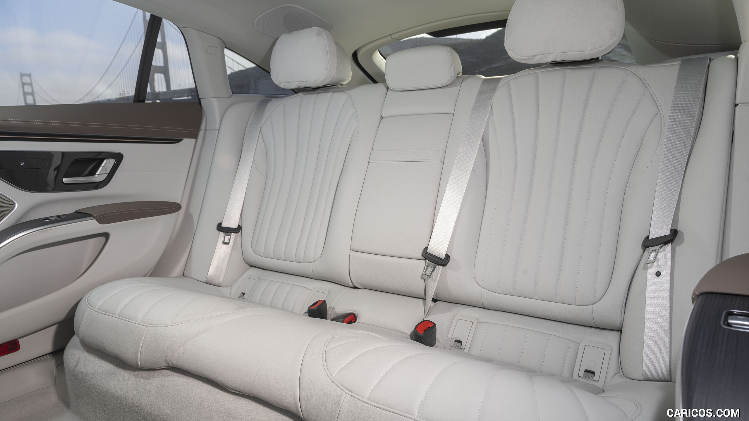 2022 Mercedes-Benz EQS 450+ 4MATIC (US-Spec) - Interior, Rear Seats, #126 of 172