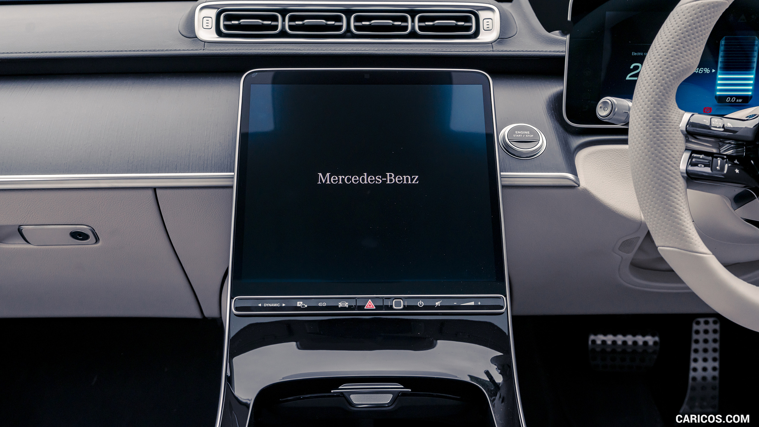 2022 Mercedes-Benz S 580 e L Plug-In Hybrid (UK-Spec) - Central Console, #51 of 63