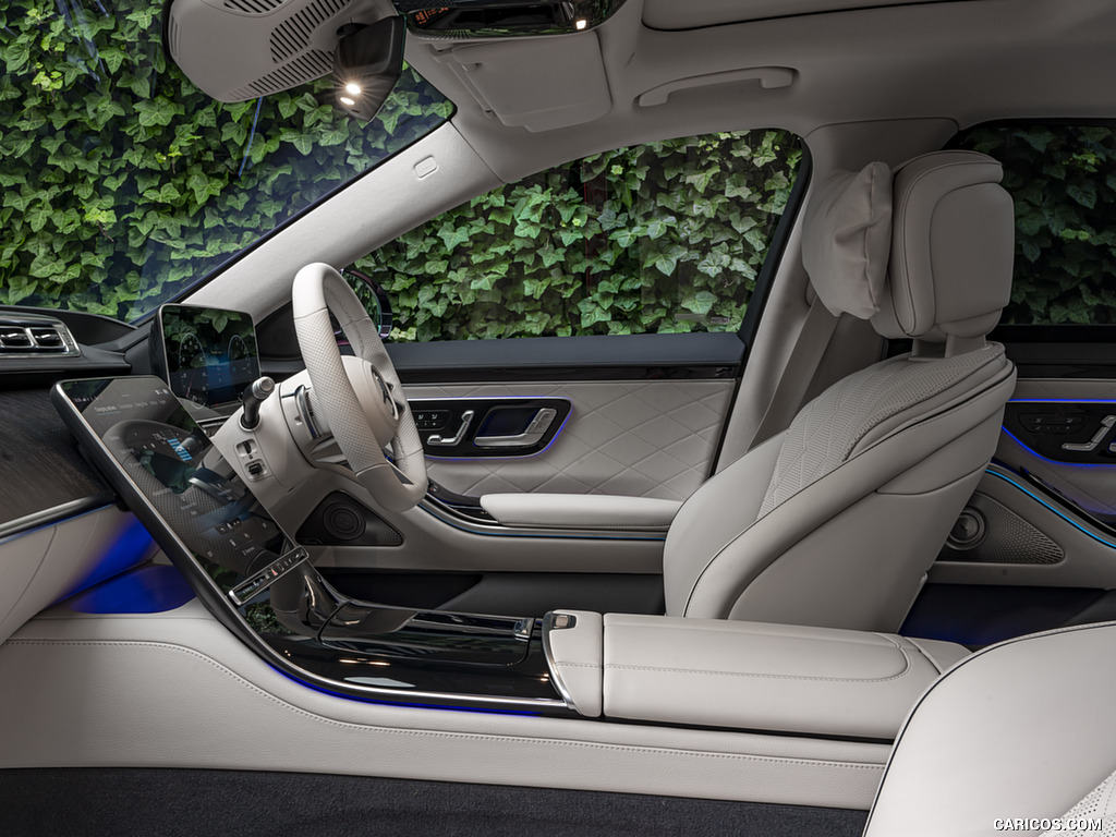 2022 Mercedes-Benz S 580 e L Plug-In Hybrid (UK-Spec) - Interior