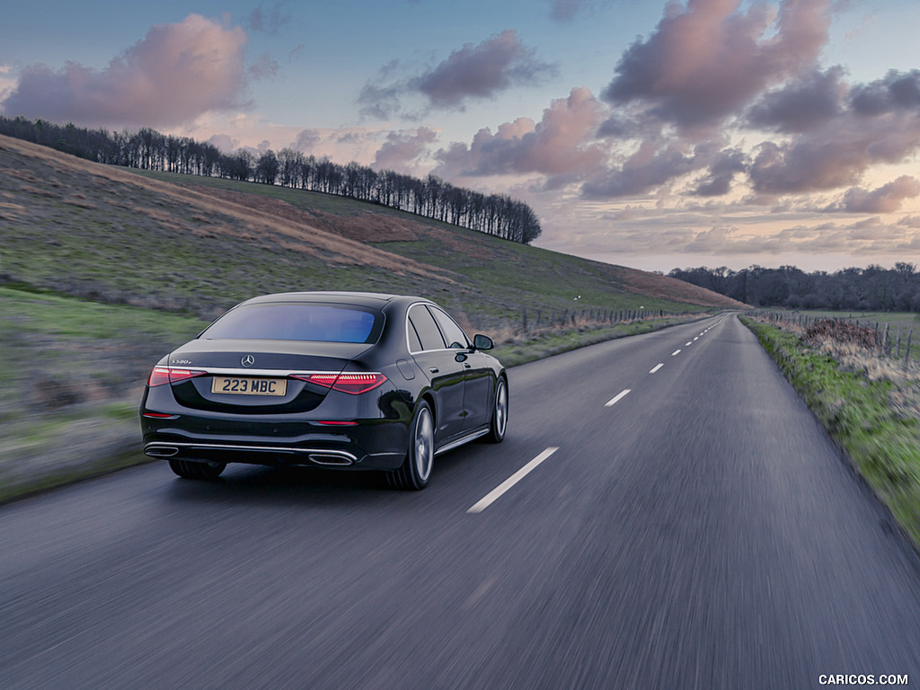 2022 Mercedes-Benz S 580 e L Plug-In Hybrid (UK-Spec) - Rear