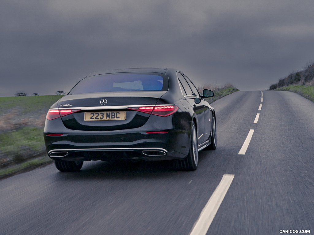 2022 Mercedes-Benz S 580 e L Plug-In Hybrid (UK-Spec) - Rear