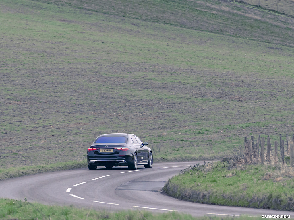 2022 Mercedes-Benz S 580 e L Plug-In Hybrid (UK-Spec) - Rear