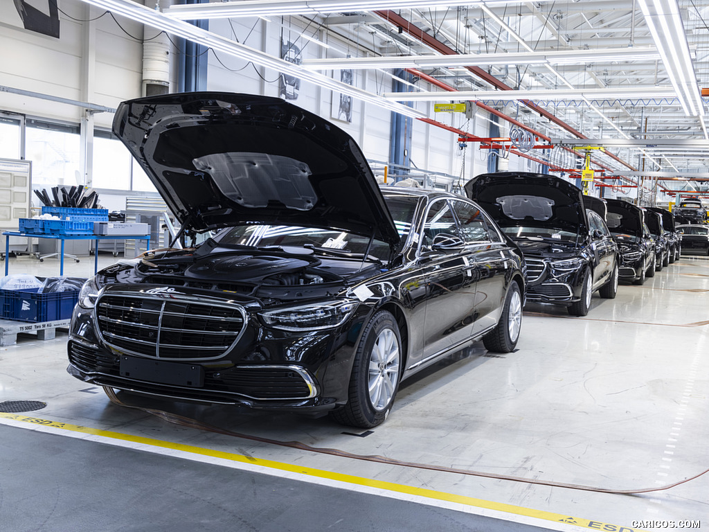 2022 Mercedes-Benz S 680 GUARD 4MATIC - Production