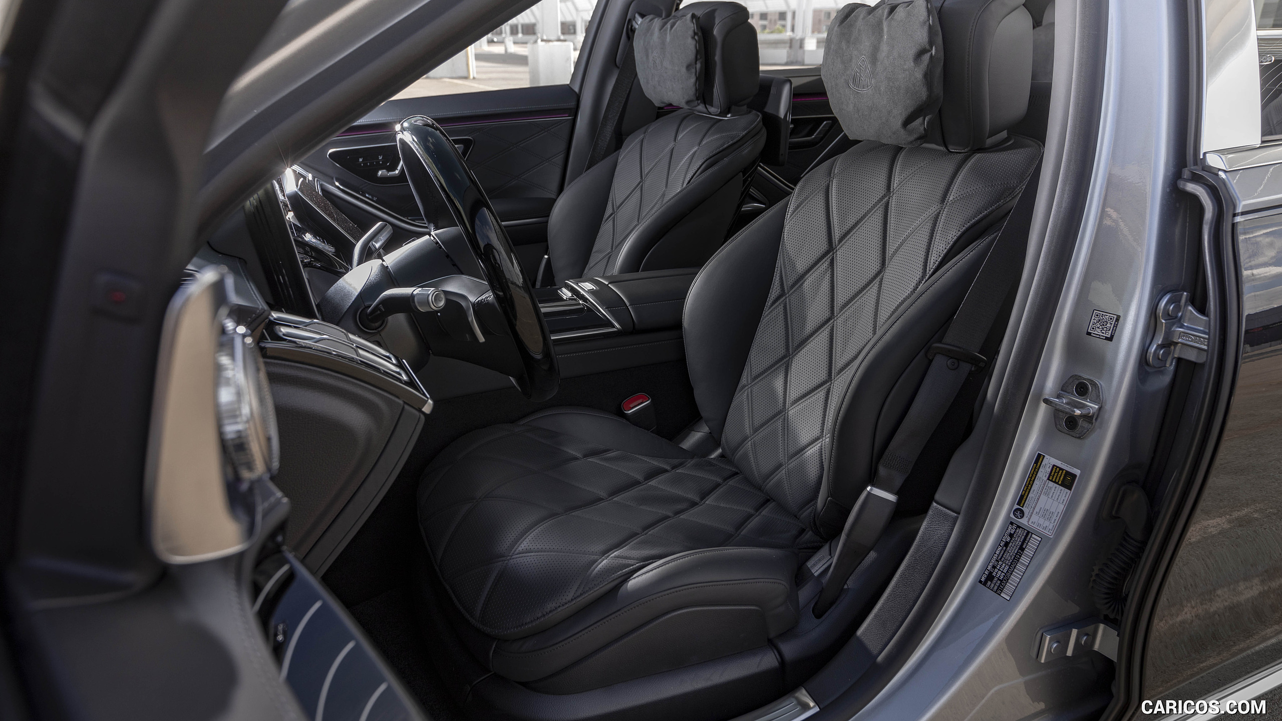 2022 Mercedes-Maybach S 680 4MATIC (US-Spec) - Interior, Front Seats, #161 of 173
