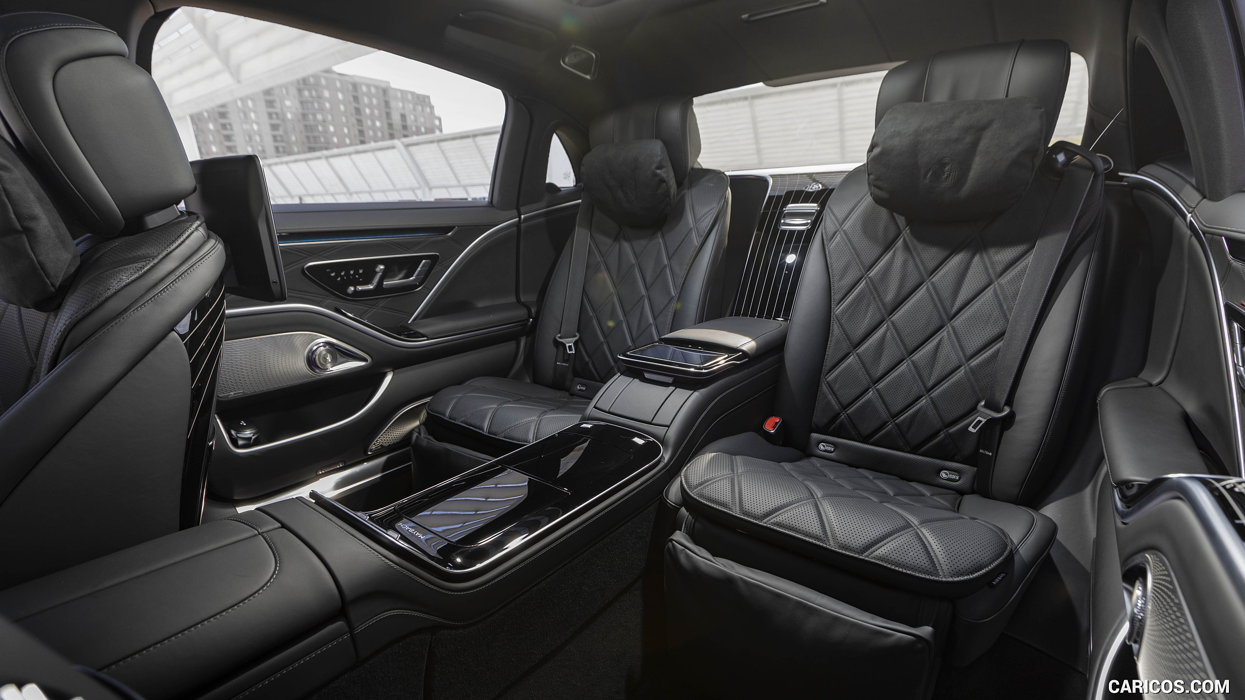 2022 Mercedes-Maybach S 680 4MATIC (US-Spec) - Interior, Rear Seats, #167 of 173