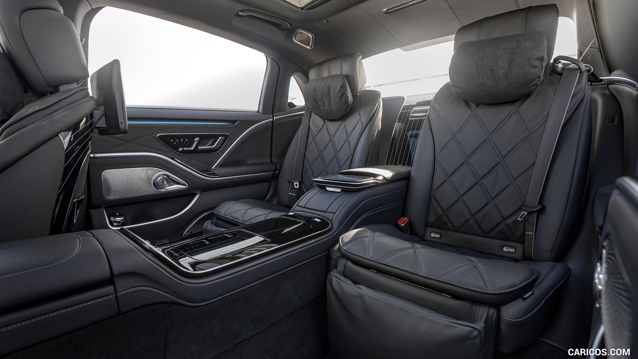 2022 Mercedes-Maybach S 680 4MATIC (US-Spec) - Interior, Rear Seats, #168 of 173