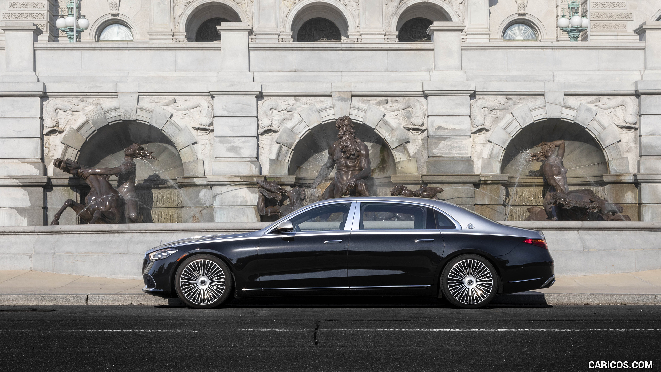 2022 Mercedes-Maybach S 680 4MATIC (US-Spec) - Side, #132 of 173