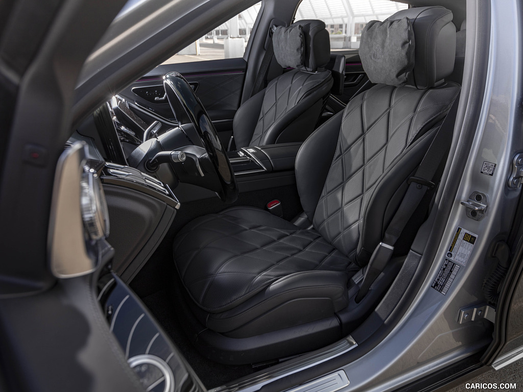 2022 Mercedes-Maybach S 680 4MATIC (US-Spec) - Interior, Front Seats