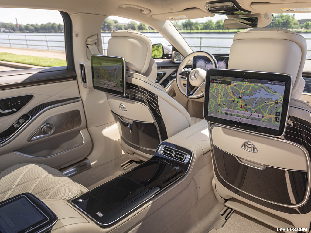 2022 Mercedes-Maybach S 680 4MATIC (US-Spec) - Interior, Rear Seats