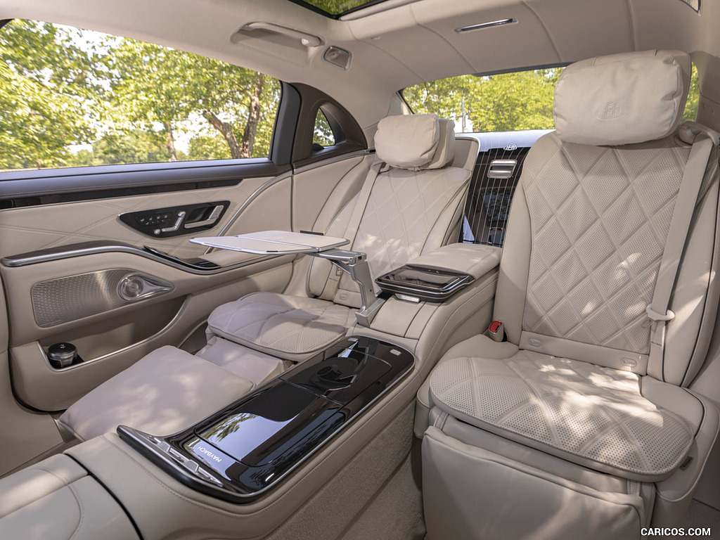 2022 Mercedes-Maybach S 680 4MATIC (US-Spec) - Interior, Rear Seats