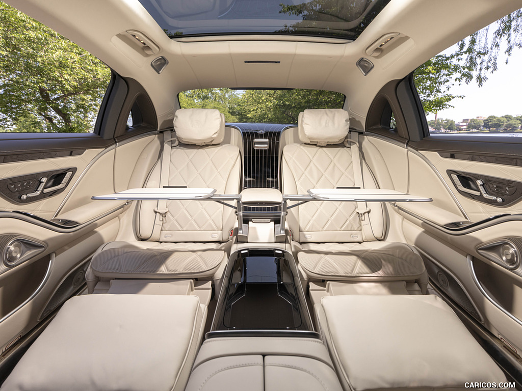 2022 Mercedes-Maybach S 680 4MATIC (US-Spec) - Interior, Rear Seats