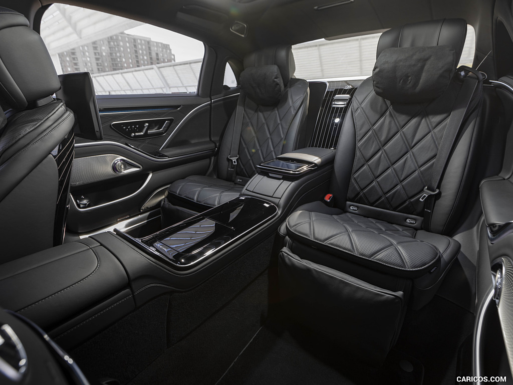 2022 Mercedes-Maybach S 680 4MATIC (US-Spec) - Interior, Rear Seats