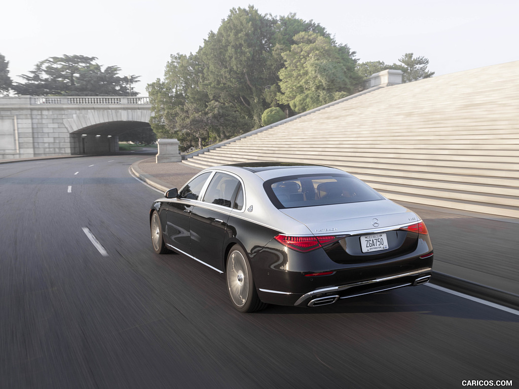 2022 Mercedes-Maybach S 680 4MATIC (US-Spec) - Rear