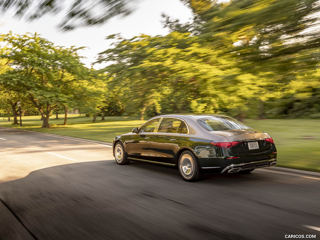 2022 Mercedes-Maybach S 680 4MATIC (US-Spec) - Rear Three-Quarter