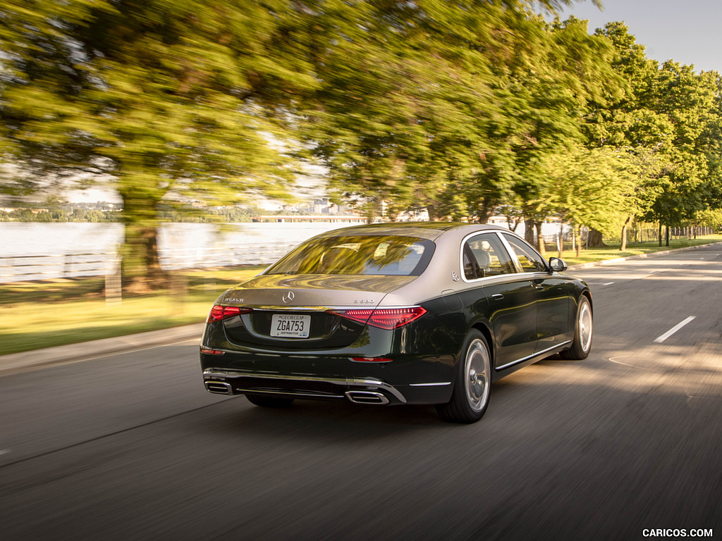 2022 Mercedes-Maybach S 680 4MATIC (US-Spec) - Rear Three-Quarter