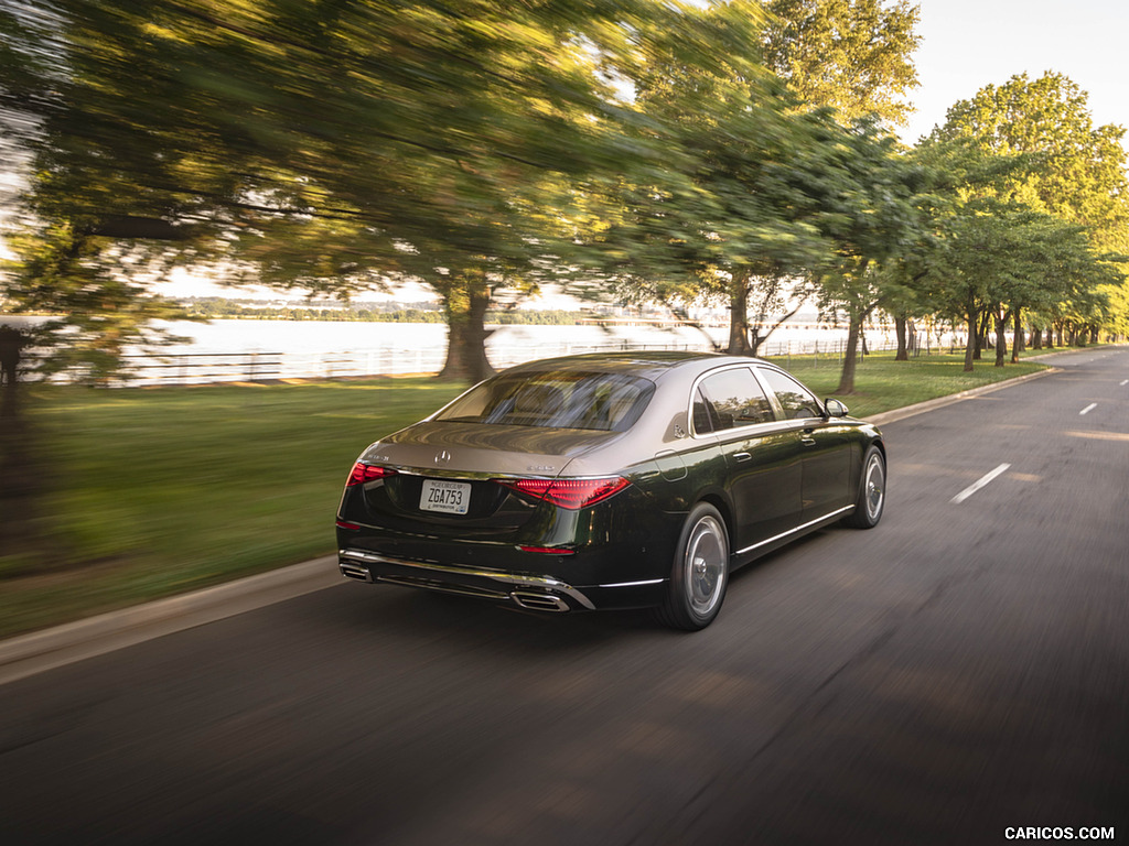 2022 Mercedes-Maybach S 680 4MATIC (US-Spec) - Rear Three-Quarter