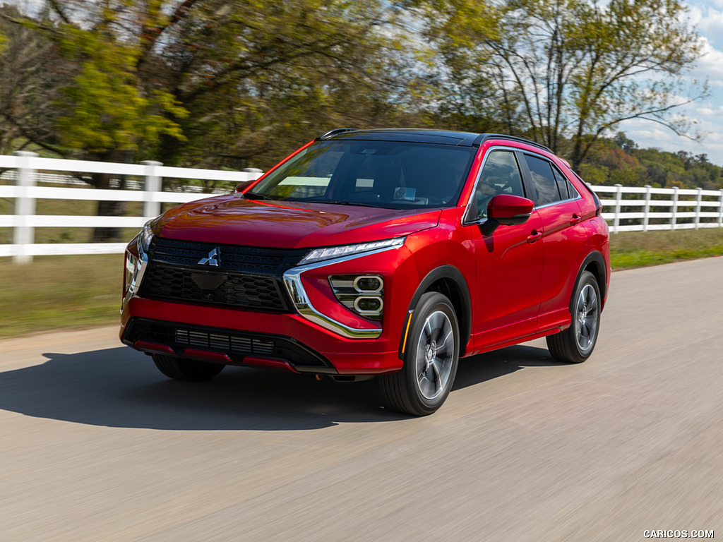 2022 Mitsubishi Eclipse Cross - Front Three-Quarter