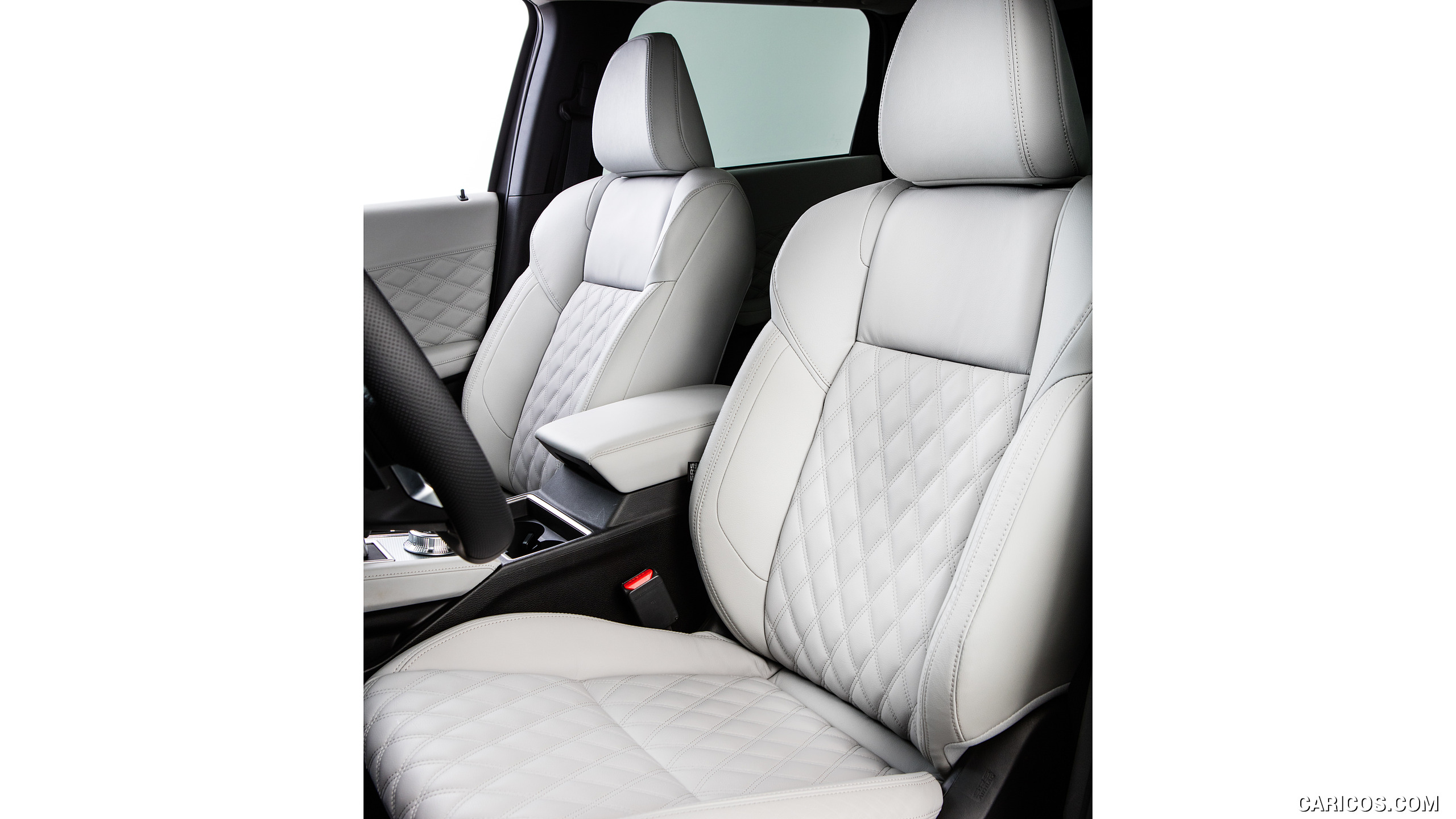 2022 Mitsubishi Outlander - Interior, Front Seats, #41 of 89