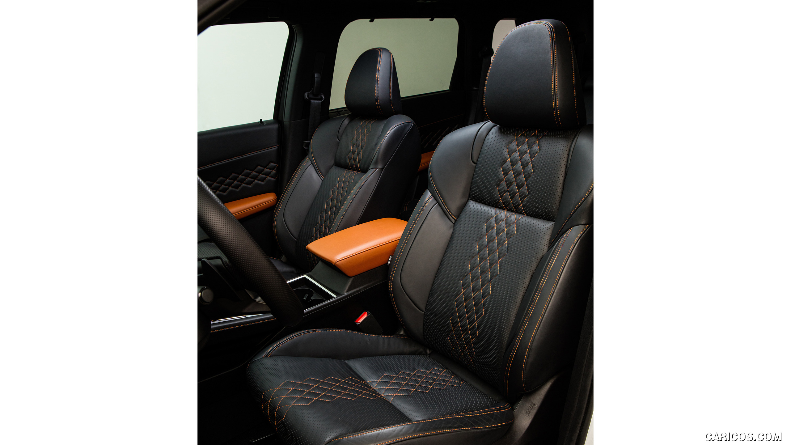 2022 Mitsubishi Outlander - Interior, Front Seats, #67 of 89