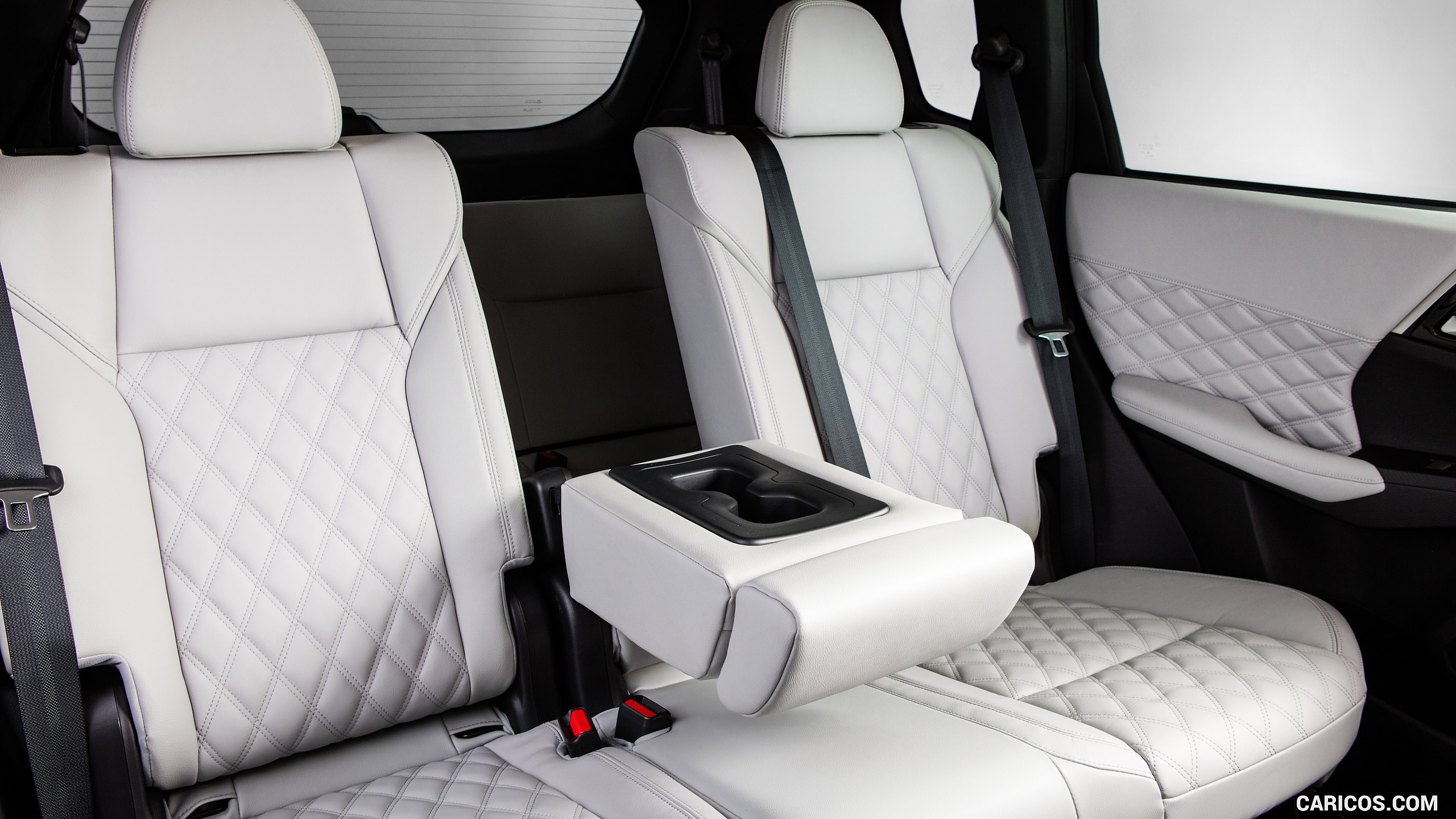 2022 Mitsubishi Outlander - Interior, Rear Seats, #43 of 89