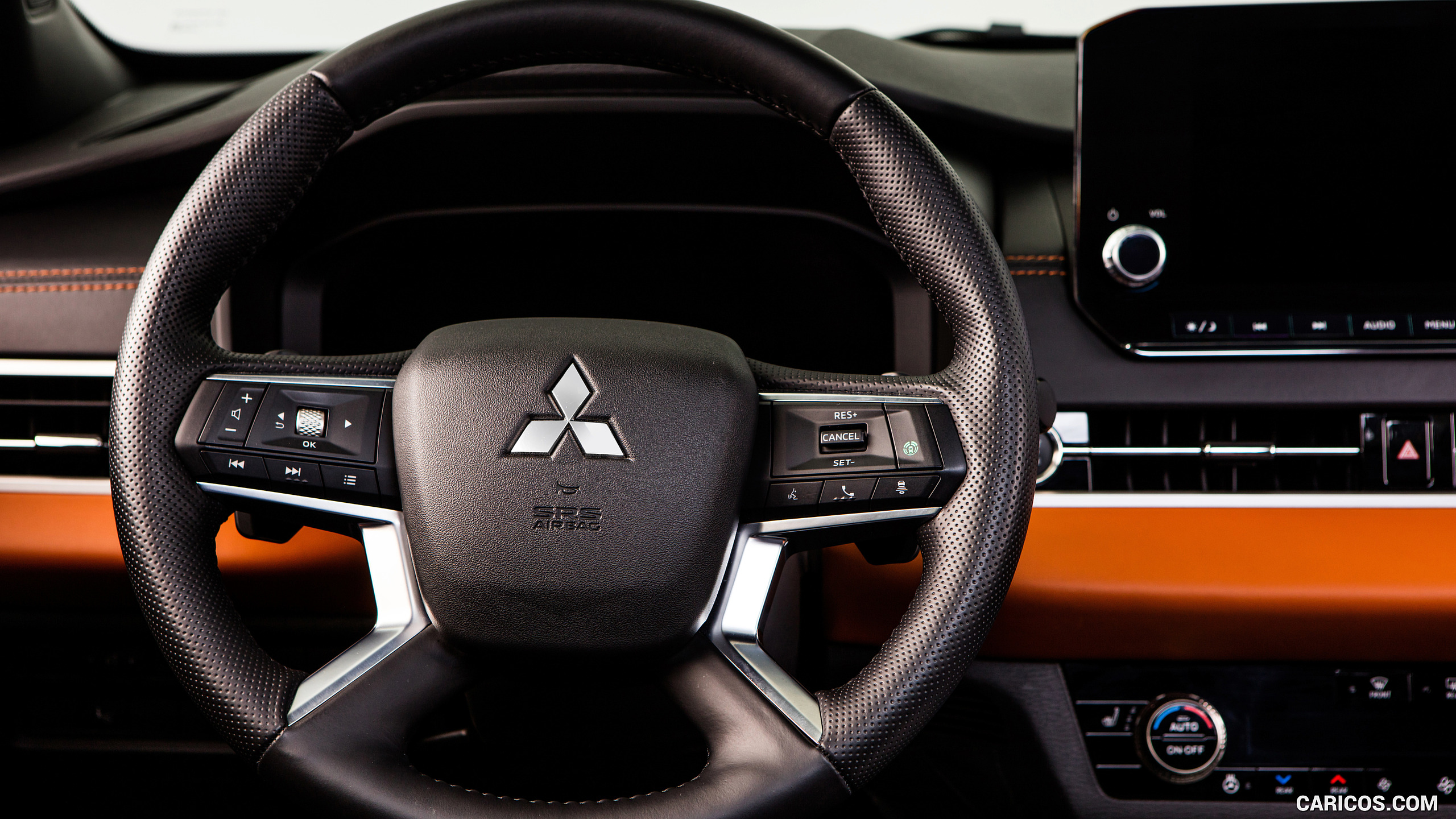 2022 Mitsubishi Outlander - Interior, Steering Wheel, #48 of 89