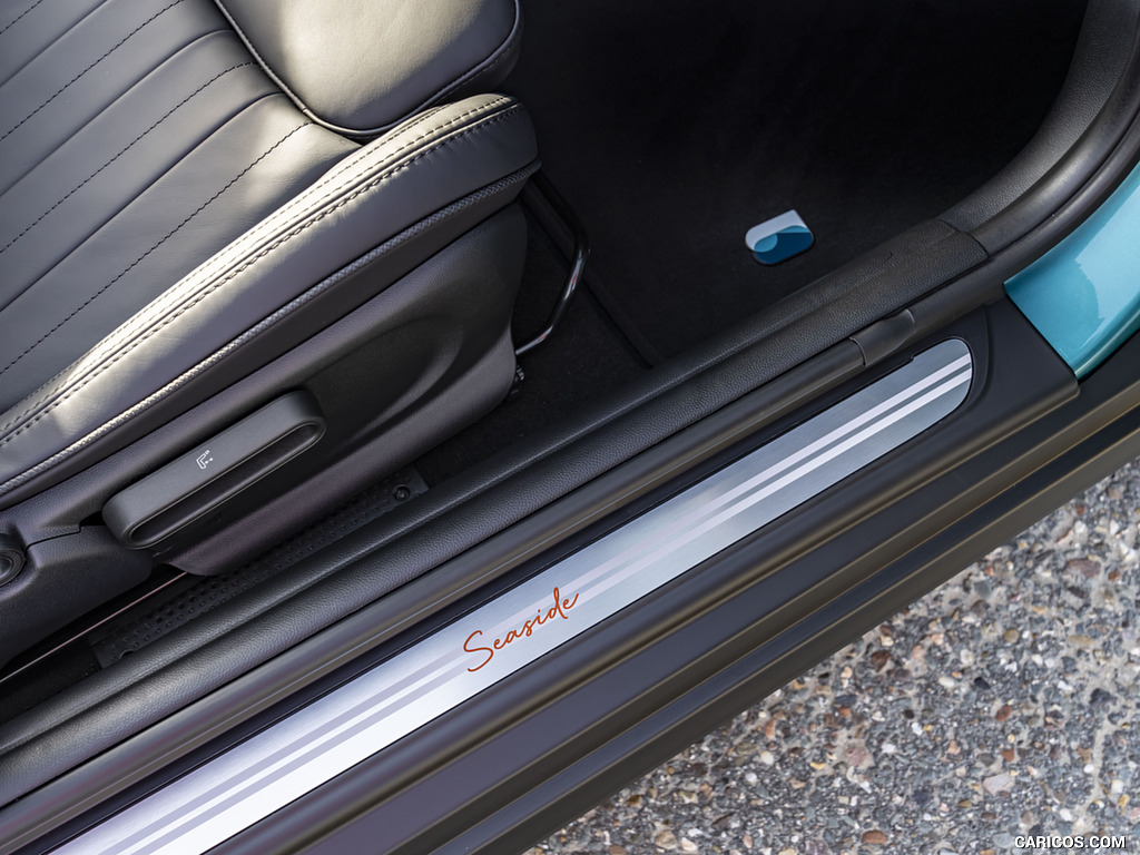 2023 MINI Convertible Seaside Edition - Door Sill