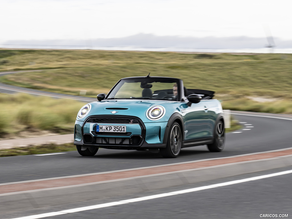 2023 MINI Convertible Seaside Edition - Front Three-Quarter