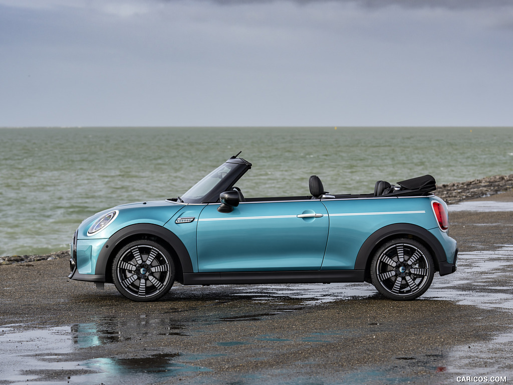 2023 MINI Convertible Seaside Edition - Side